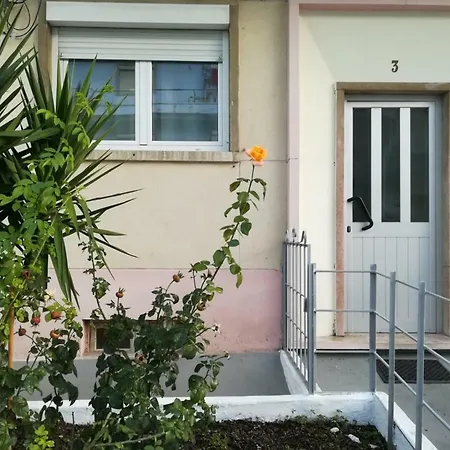 Casa Do Pedro - Lisbon South Bay Апартаменты *