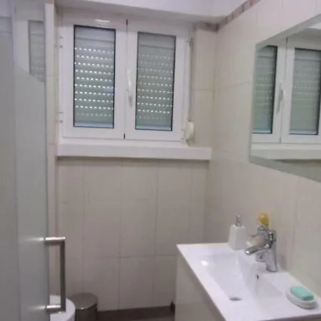 Casa Do Pedro - Lisbon South Bay Apartment *