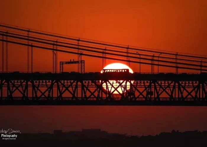 Casa Do Pedro - Lisbon South Bay Almada